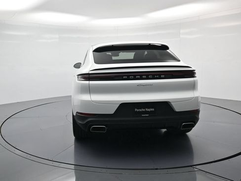 Certified 2026 Porsche Cayenne Coupe AWD/4WD image 29