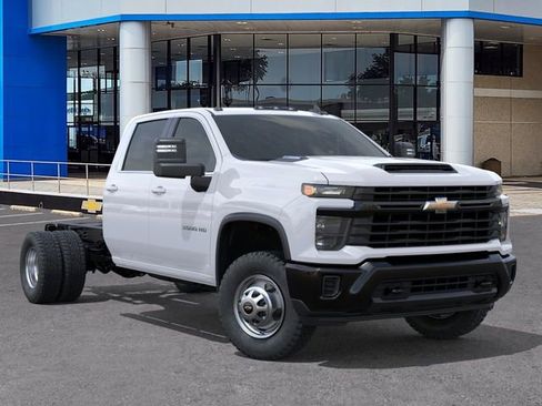 New 2026 Chevrolet Silverado 3500 W/T w/ WT Convenience Package AWD/4WD image 7