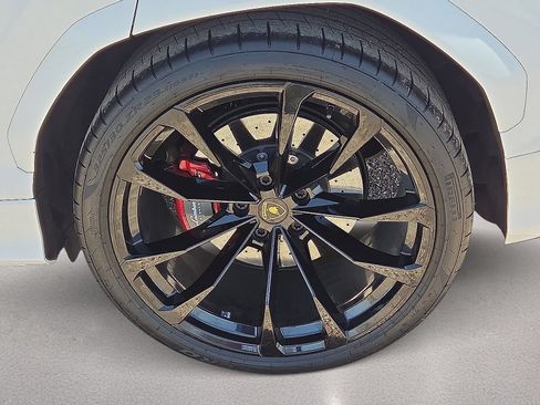 Used 2024 Lamborghini Urus S AWD/4WD image 16
