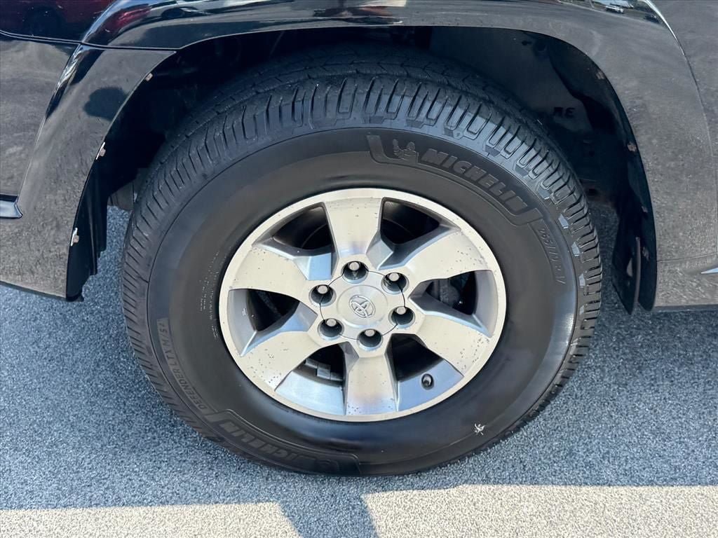 Used 2012 Toyota 4Runner SR5 w/ Premium Pkg AWD/4WD image 19
