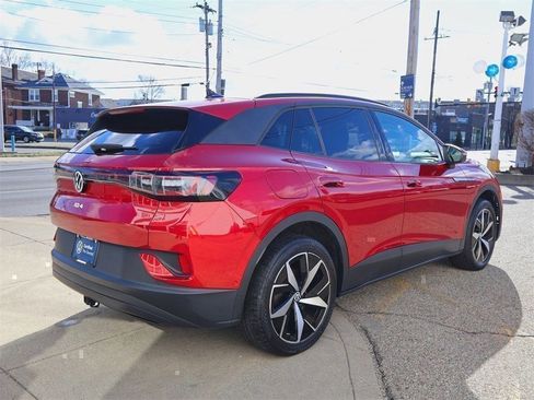 Used 2023 Volkswagen ID.4 Pro S image 5