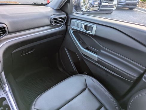 Certified 2023 Ford Explorer XLT w/ Equipment Group 202A image 17