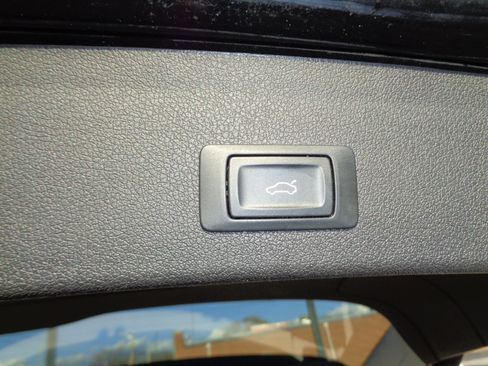 Used 2013 Audi Q5 2.0T Premium Plus image 26