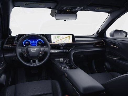 New 2025 Toyota Crown Signia Limited image 57