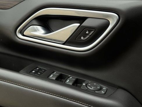Used 2021 Chevrolet Tahoe LT RWD image 25