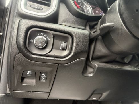 Used 2020 RAM 1500 Big Horn AWD/4WD image 24