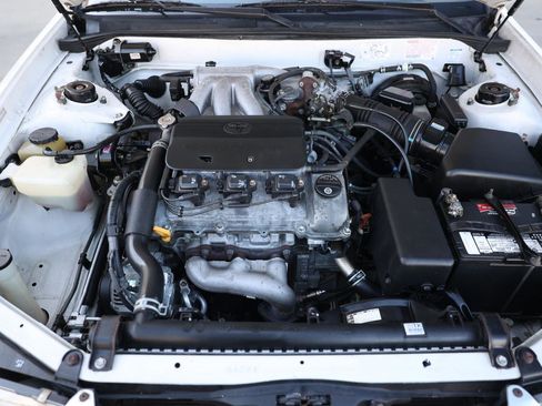 Used 1996 Toyota Avalon XL image 40