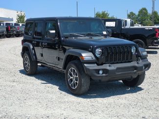 Used 2024 Jeep Wrangler Unlimited Sport AWD/4WD video 2