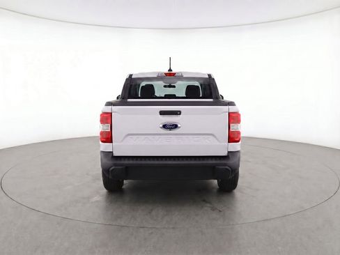 Used 2025 Ford Maverick XL w/ Equipment Group 102A image 8