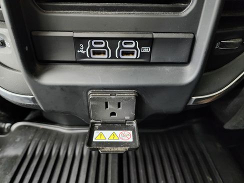 Used 2020 RAM 3500 Laramie image 46