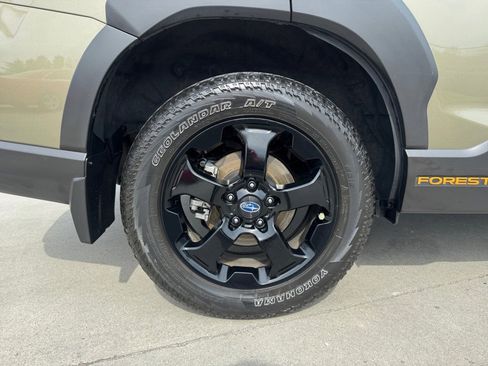 Used 2023 Subaru Forester Wilderness image 27