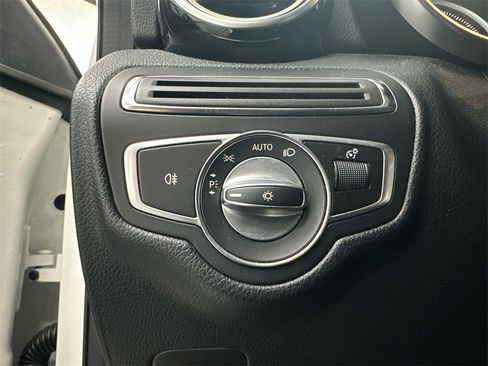 Used 2019 Mercedes-Benz GLC 300 GLC 300 w/ AMG Line image 34