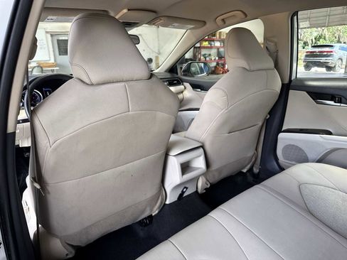 Used 2023 Toyota Camry LE FWD image 19