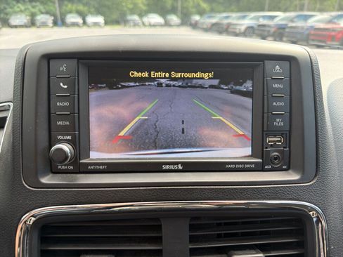 Used 2016 Dodge Grand Caravan SXT w/ Rear Park Assist Package FWD image 20