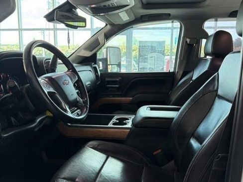 Used 2019 Chevrolet Silverado 3500 LTZ w/ Duramax Plus Package image 6