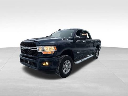 Used 2024 RAM 2500 Big Horn w/ Sport Appearance Package image 3