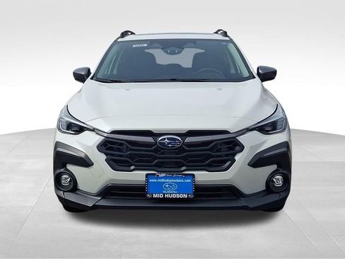 Used 2024 Subaru Crosstrek 2.5i Limited image 2