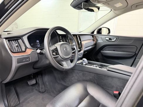 Used 2024 Volvo XC60 T8 Plus AWD/4WD image 15