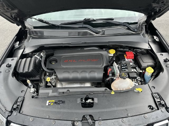 Used 2022 Jeep Compass Limited AWD/4WD image 25