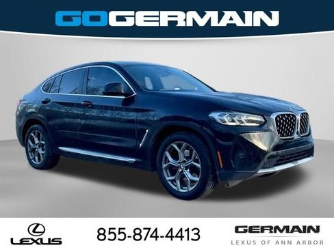 Used 2022 BMW X4 xDrive30i w/ Premium Package 2 image 10