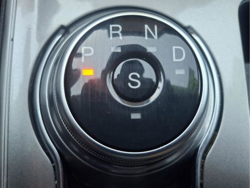 Used 2024 Ford Edge SEL w/ Convenience Package image 31