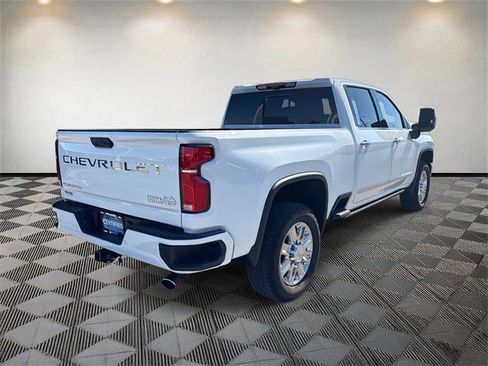 Certified 2025 Chevrolet Silverado 2500 High Country w/ Technology Package image 5