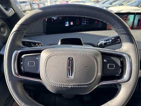 New 2025 Lincoln Navigator Reserve w/ Jet Appearance Package image 27