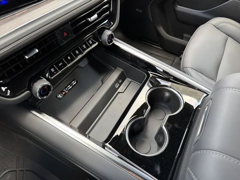 New 2026 Chevrolet Tahoe LT w/ Comfort Package image 7