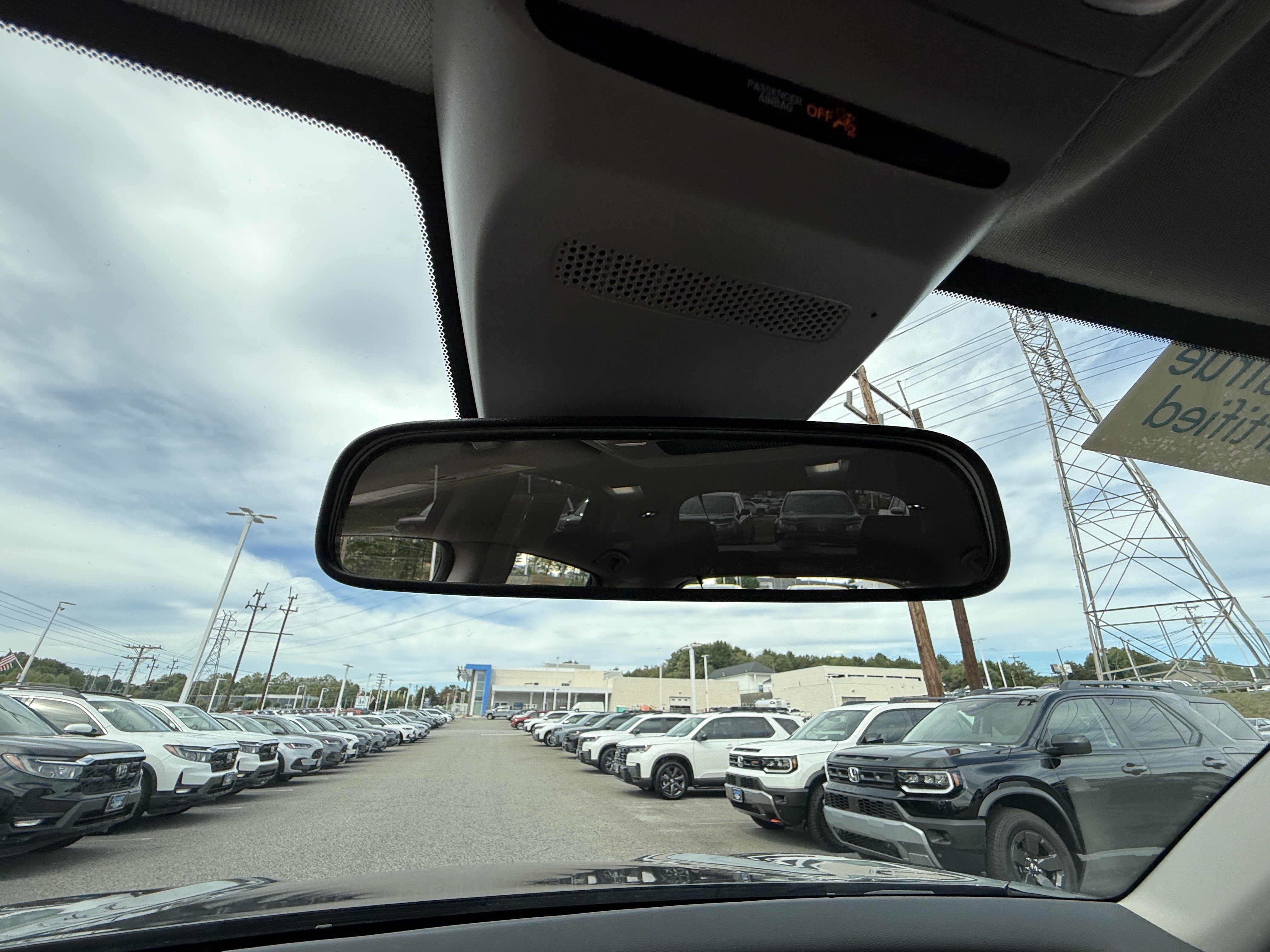 Certified 2025 Honda HR-V LX image 27