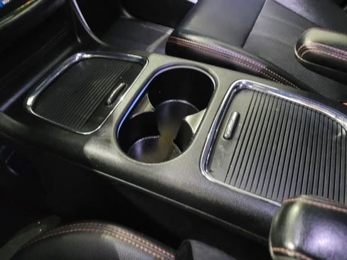 Used 2017 Dodge Grand Caravan GT image 35