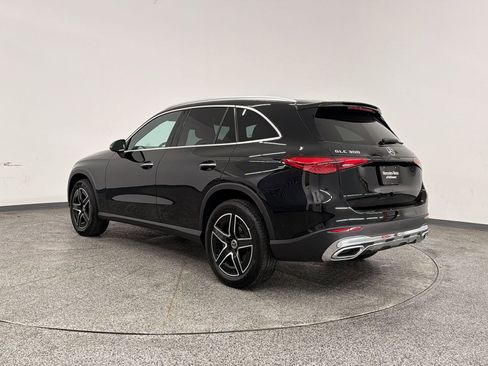 Certified 2026 Mercedes-Benz GLC 300 GLC 300 image 3