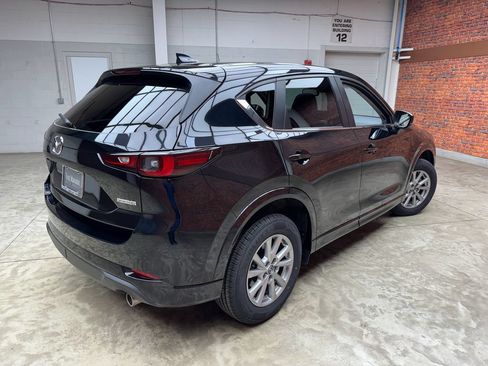 Used 2025 MAZDA CX-5 AWD 2.5 S w/ Preferred Package image 6