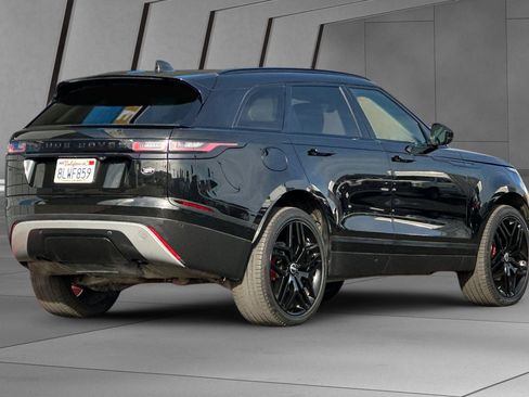 Used 2019 Land Rover Range Rover Velar S image 4