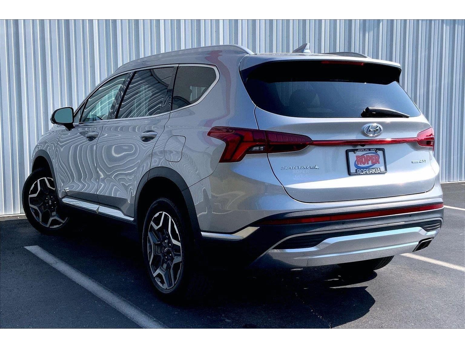 Used 2023 Hyundai Santa Fe Limited w/ Cargo Package AWD/4WD image 9