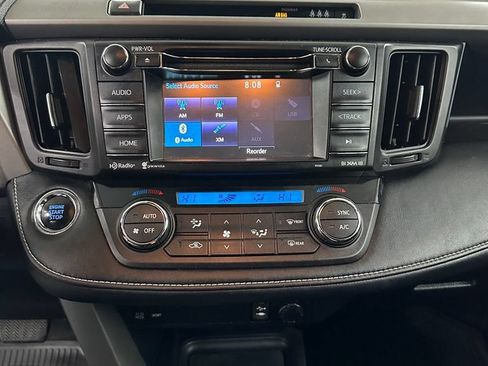Used 2018 Toyota RAV4 XLE w/ Plus Extra Value Package AWD/4WD image 19