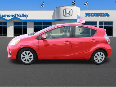 Used 2012 Toyota Prius C Three FWD image 9