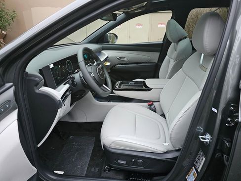 New 2026 Hyundai Tucson Limited w/ Tow & Go Package image 18