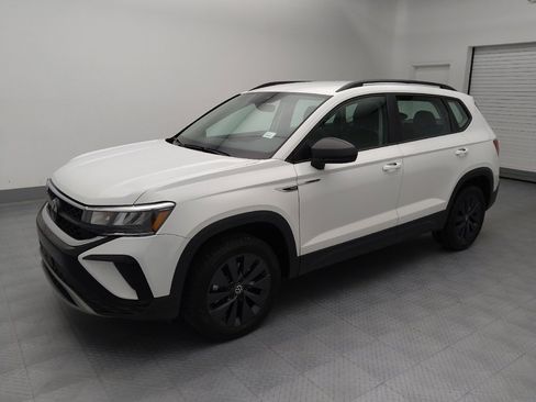 Used 2024 Volkswagen Taos S image 2