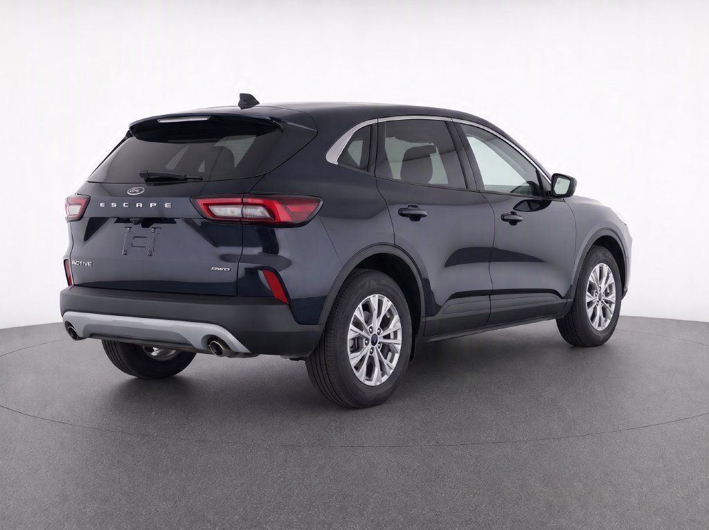 Certified 2024 Ford Escape Active AWD/4WD image 4