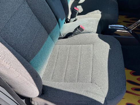 Used 1997 Chevrolet S10 Pickup LS w/ Preferred Equipment Group RWD image 8