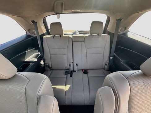 Used 2022 Honda Pilot Elite image 31