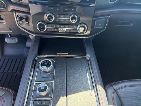 Certified 2023 Ford Expedition Limited AWD/4WD image 34
