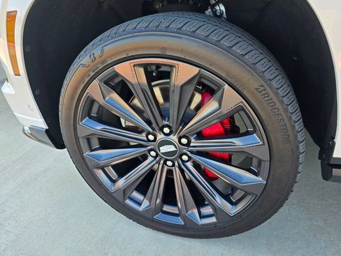 Used 2025 Cadillac Escalade V w/ LPO, Floor Liner Package AWD/4WD image 13