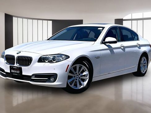 Used 2015 BMW 528i Sedan RWD image 2