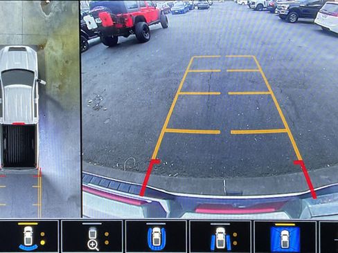 Used 2022 GMC Sierra 3500 Denali image 15