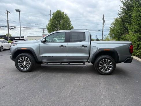 Used 2023 GMC Canyon Denali AWD/4WD image 3