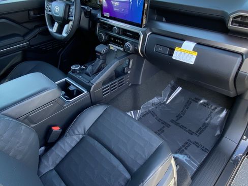 New 2026 Toyota 4Runner TRD Sport Premium AWD/4WD image 9
