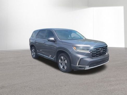 Used 2024 Honda Pilot EX-L image 2