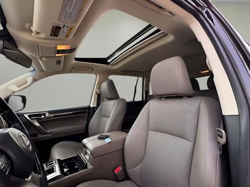 Used 2021 Lexus GX 460 Premium AWD/4WD image 22