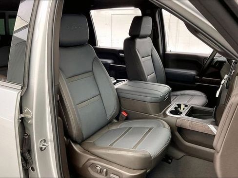 Certified 2023 GMC Sierra 2500 Denali w/ Technology Package AWD/4WD image 7